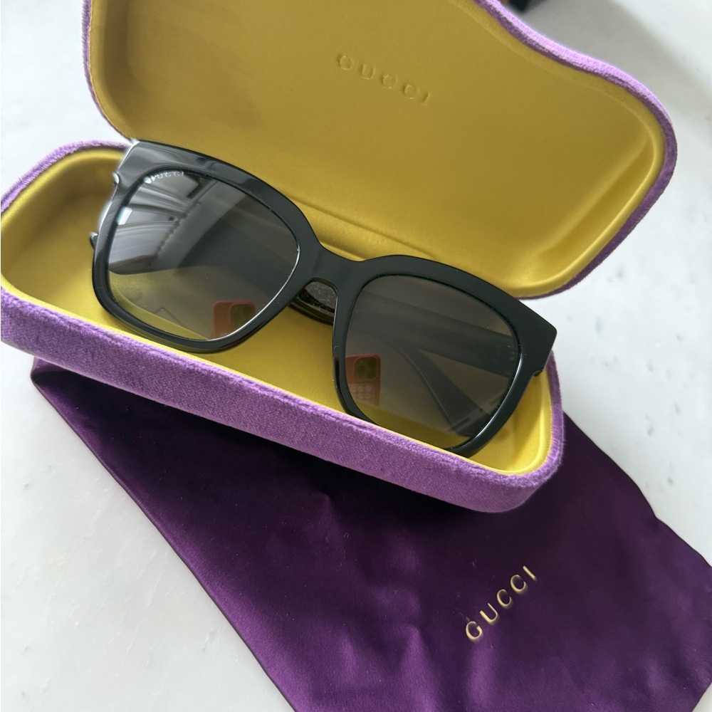Gucci Women's Sunglasses, GG0034SN - Picture 4 of 7
